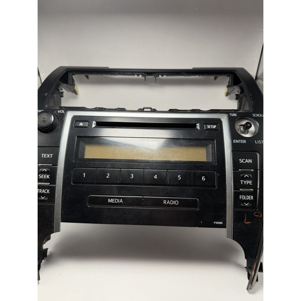 Toyota Camry 2012-13 CD Player/FM/AM Radio